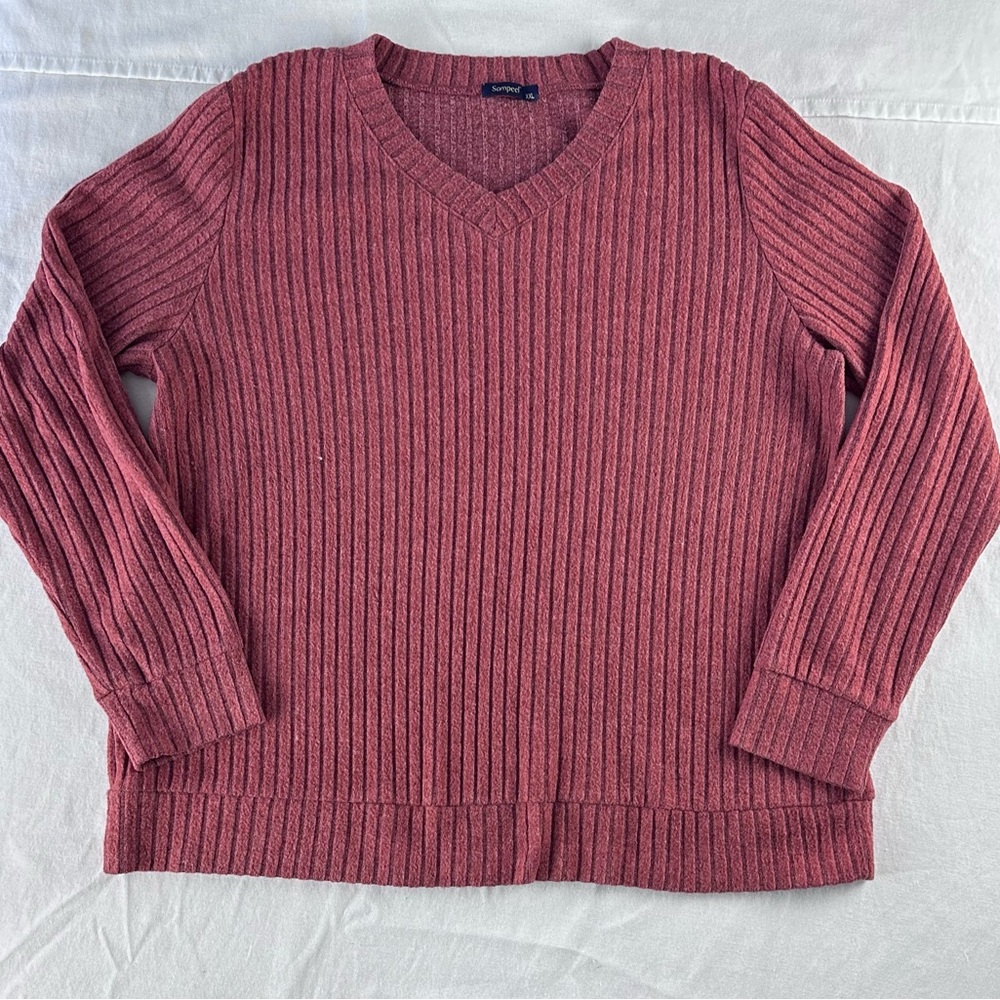 Sampeel‎ Ribbed Knit V-Neck Sweater – XX - Picture 2 of 9